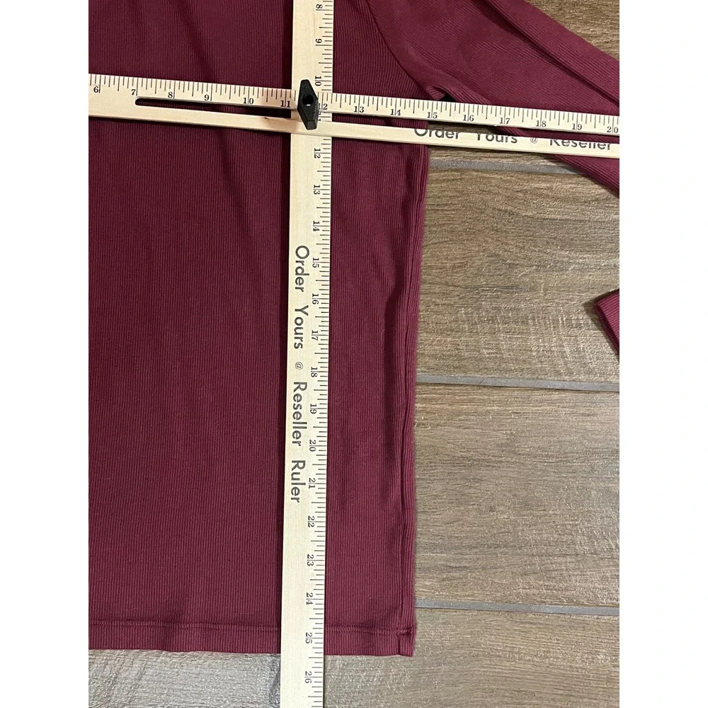 American Giant Burgundy Ribbed Turtleneck Long Sleeve Top Made in USA Small - Picture 4 of 5